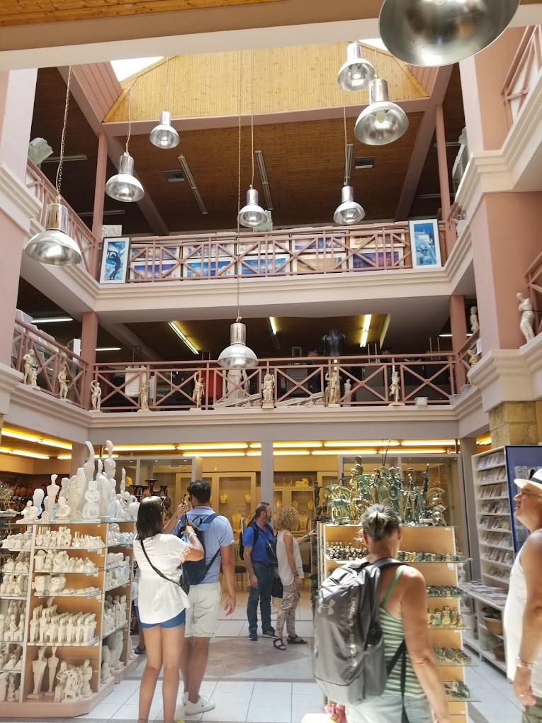 SHOPPING CENTER ΠΛΑΚΑ