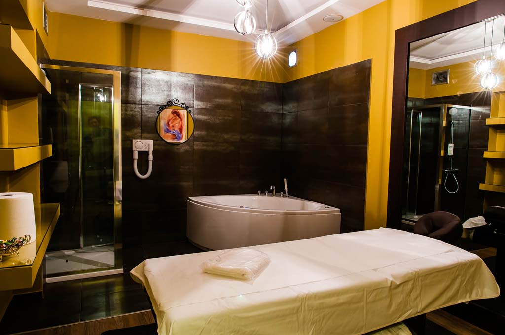 OASIS MASSAGE AND SPA - ICHIM ZINAIDA
